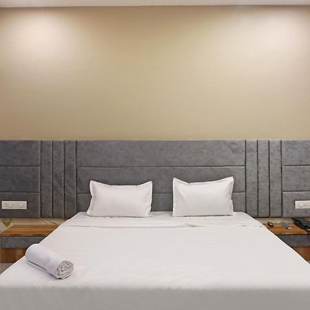 Hotel Nest Inn Mumbai Exterior foto